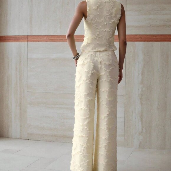 Apricot Elegant Women's Jacquard Button Up Vest And Pants Set - Picture 2 of 5